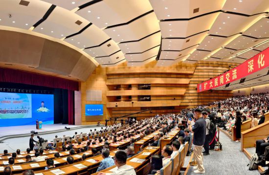 这是6月15日拍摄的第十七届海峡论坛大会会场（手机全景图片）。新华社记者 魏培全 摄