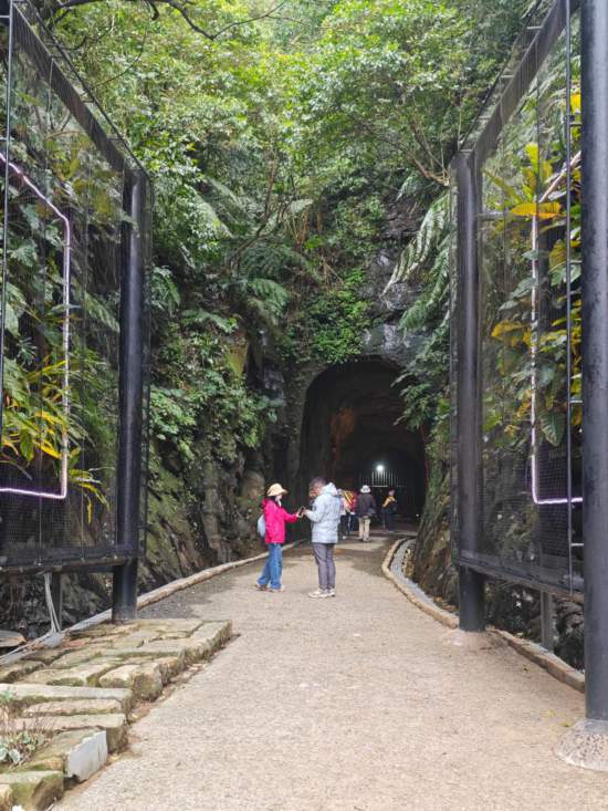 刘铭传隧道北口入口处（1月7日摄）。新华社记者 王承昊 摄